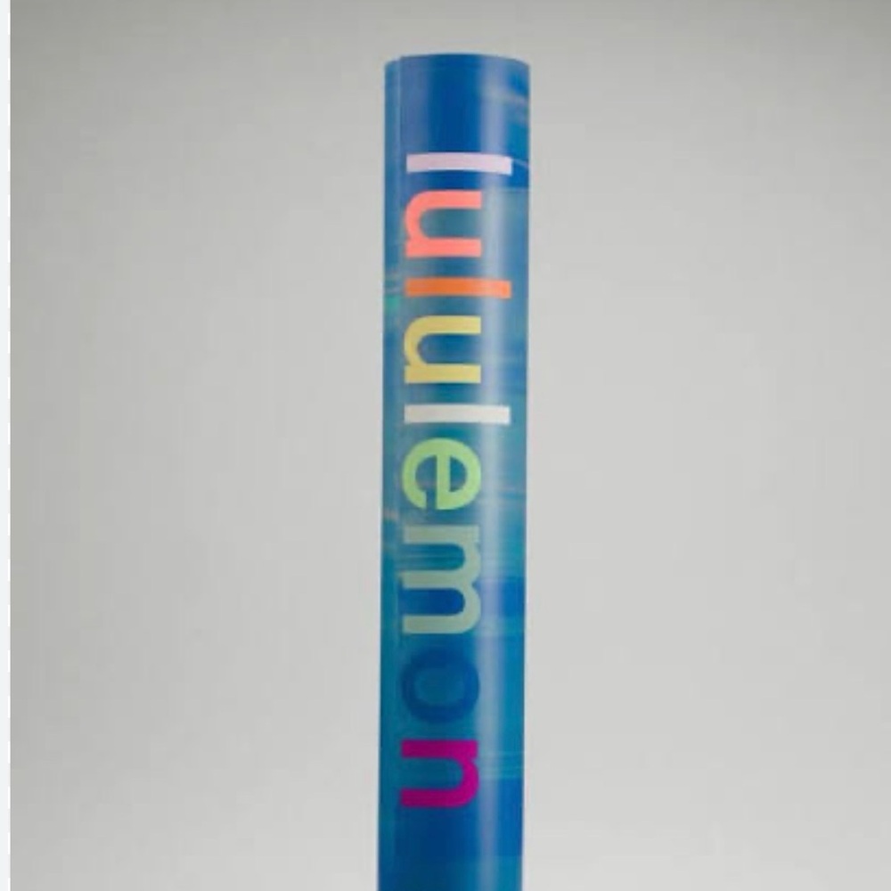 LULULEMON Rare Vibrant Blue Aurora mat! 5 mm